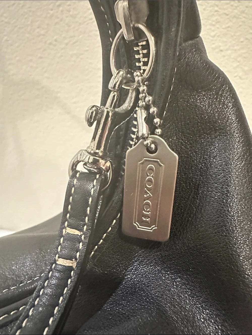 Vintage COACH Black Leather Hobo Shoulder Bag with Branded Charm and Silver HW